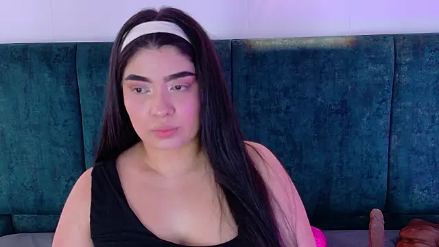 AgathaLynx online show from 6, 3, 2026