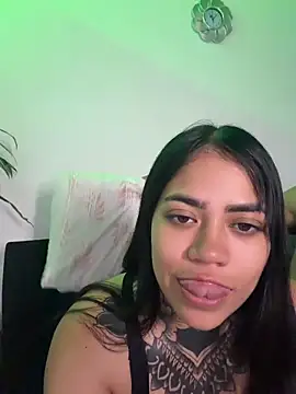 Snapshot of aliensexy chatting on 24, 7, 2026 aliensexy online show from 24, 7, 2026
