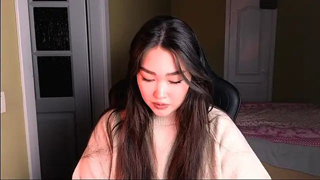 Snapshot of Erica_Wayne chatting on 28, 1, 2025 Erica Wayne online show from 28, 1, 2025