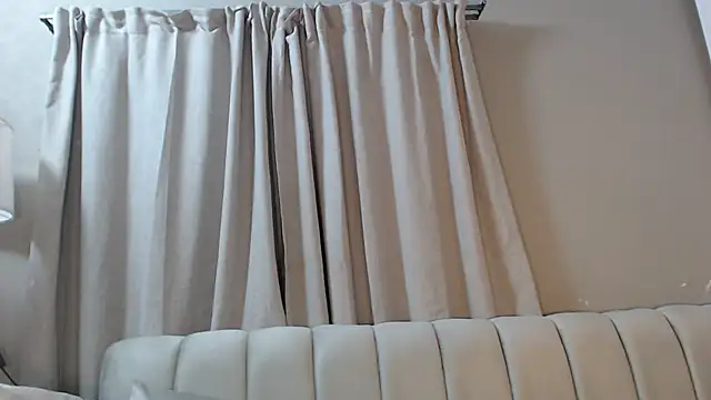 naughtyblackdolie online show from 18, 12, 2024