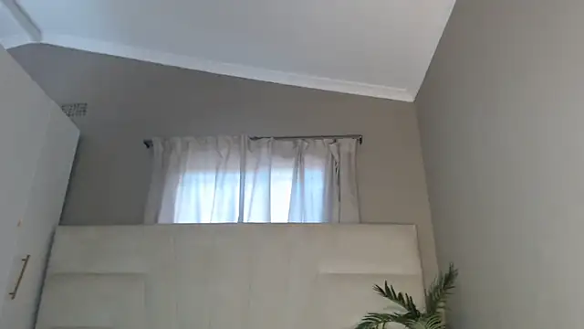 naughtyblackdolie online show from 24, 1, 2025