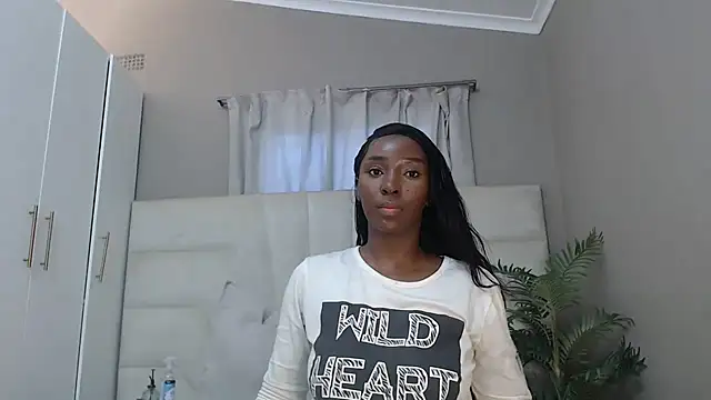 naughtyblackdolie online show from 8, 3, 2025