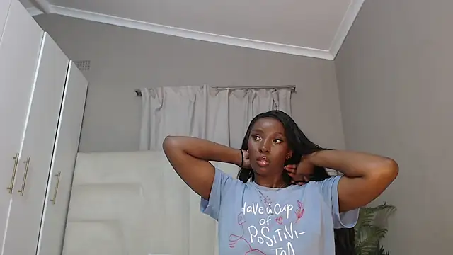 naughtyblackdolie online show from 20, 3, 2025