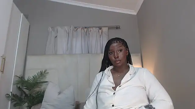 Snapshot of naughtyblackdolie chatting on 25, 6, 2026 naughtyblackdolie online show from 25, 6, 2026