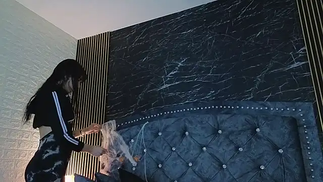 Snapshot of diosagolden chatting on 2, 11, 2025 diosagolden online show from 2, 11, 2025