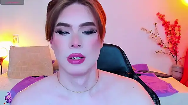 Snapshot of mike_blossom chatting on 7, 10, 2025 mike blossom online show from 7, 10, 2025