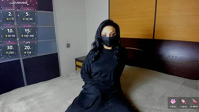 Snapshot of habibi_moon chatting on 22, 1, 2025 habibi moon online show from 22, 1, 2025