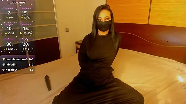 Snapshot of habibi_moon chatting on 26, 2, 2025 habibi moon online show from 26, 2, 2025