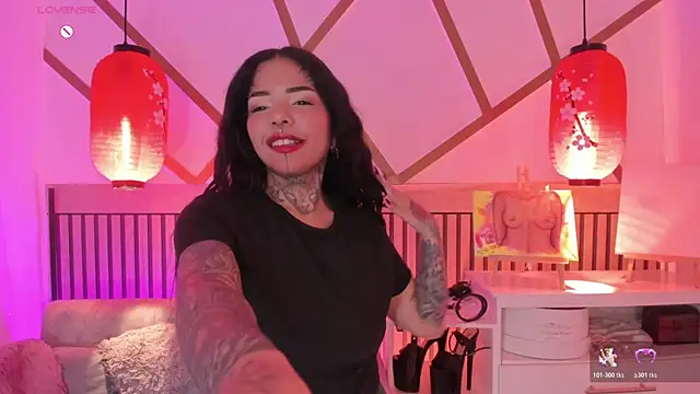 Snapshot of NinaInk chatting on 13, 7, 2026 NinaInk online show from 13, 7, 2026