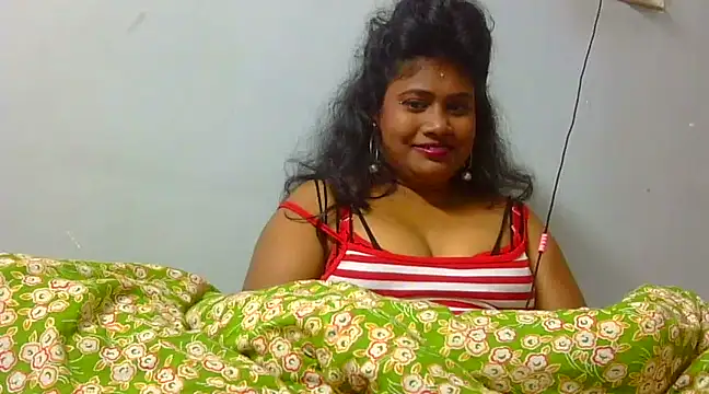 Snapshot of sexy_roma chatting on 11, 1, 2025 sexy roma online show from 11, 1, 2025