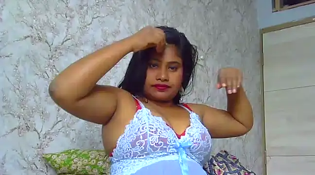 Snapshot of sexy_roma chatting on 24, 1, 2025 sexy roma online show from 24, 1, 2025