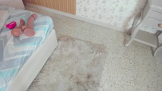 Snapshot of ElaEndez_ chatting on 13, 2, 2025 ElaEndez online show from 13, 2, 2025