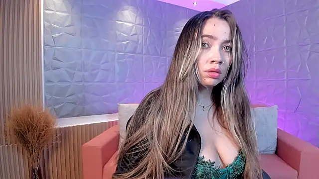 Snapshot of Alessia_Taylorr chatting on 25, 2, 2025 Alessia Taylorr online show from 25, 2, 2025
