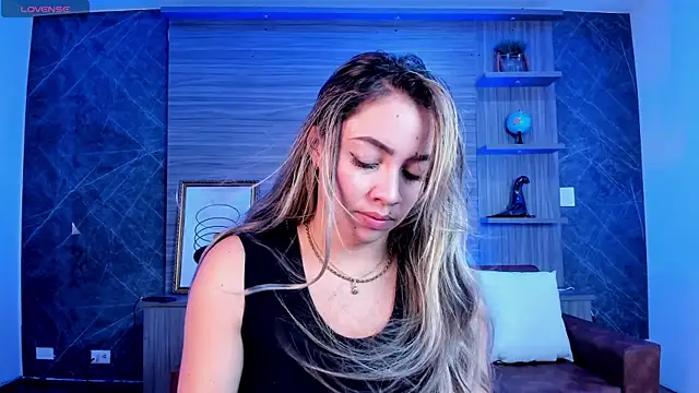 Snapshot of Alessia_Taylorr chatting on 18, 9, 2025 Alessia Taylorr online show from 18, 9, 2025