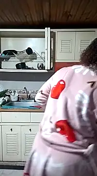 Snapshot of Camille_rose_ chatting on 12, 3, 2025 Camille rose online show from 12, 3, 2025