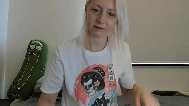 BetterThanYourEx69 online show from 3, 12, 2024