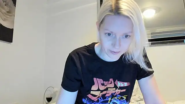 BetterThanYourEx69 online show from 5, 1, 2025