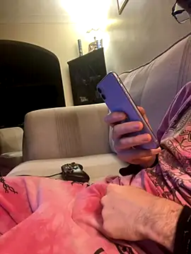 EE123458 online show from 23, 11, 2025