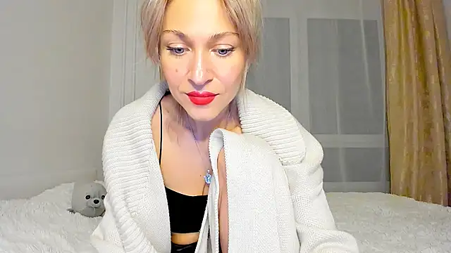 Mona Cruz online show from 10, 3, 2025