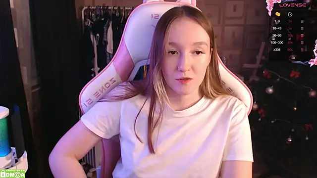 MoonlishSiren online show from 26, 1, 2025