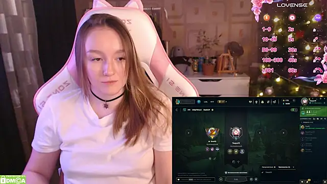 MoonlishSiren online show from 31, 1, 2025