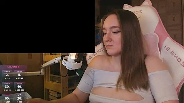 Snapshot of MoonlishSiren chatting on 21, 7, 2026 MoonlishSiren online show from 21, 7, 2026