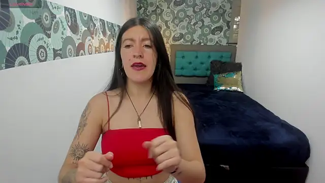 LiaCooper  online show from 23, 12, 2024