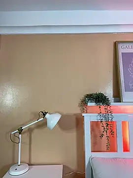 KendalMilleer online show from 13, 4, 2026