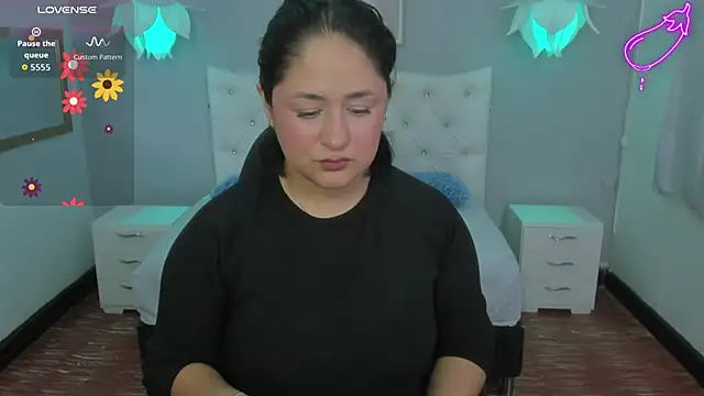 Lisa7 7 online show from 18, 11, 2025