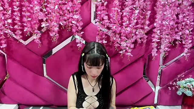 Snapshot of Aurora_18 chatting on 10, 2, 2025 Aurora 18 online show from 10, 2, 2025