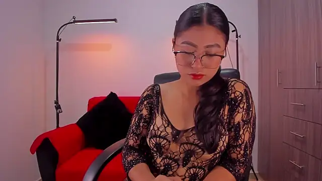 cloy baby   online show from 22, 4, 2026