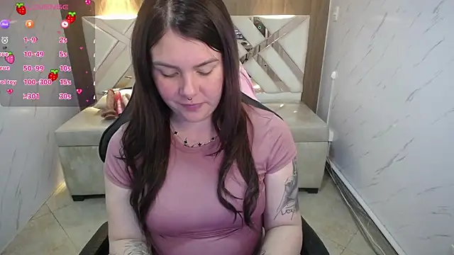 Paula b  online show from 2, 10, 2025