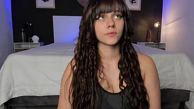 VioletPaket online show from 18, 12, 2024