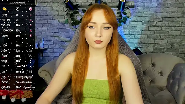 Emma Chery online show from 26, 12, 2024