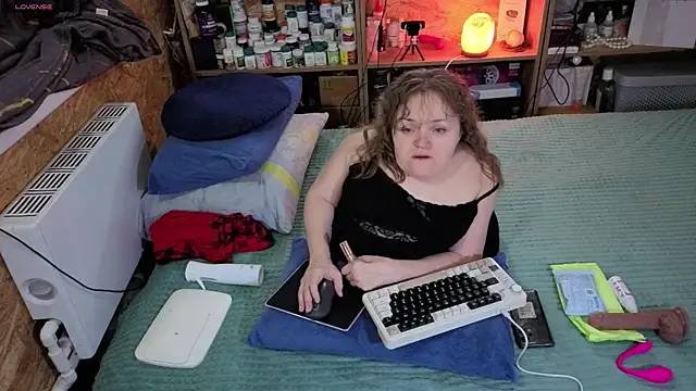 MiniNatalie online show from 24, 11, 2025