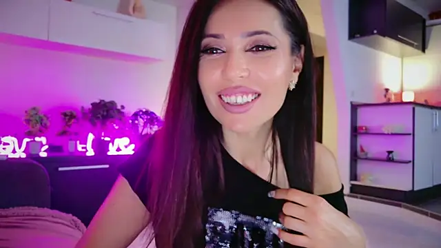 Snapshot of MissSmiley26 chatting on 1, 5, 2026 MissSmiley26 online show from 1, 5, 2026