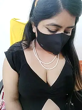 Snapshot of SHUBHI880 chatting on 6, 3, 2025 SHUBHI880 online show from 6, 3, 2025
