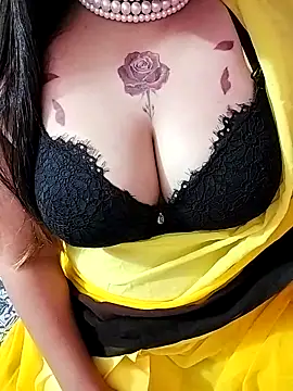 Snapshot of SHUBHI880 chatting on 10, 9, 2025 SHUBHI880 online show from 10, 9, 2025