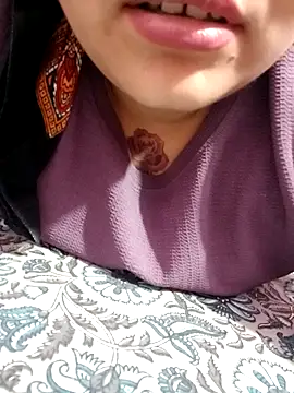 Snapshot of SHUBHI880 chatting on 13, 11, 2025 SHUBHI880 online show from 13, 11, 2025