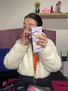 Isabella 21x online show from 14, 3, 2025