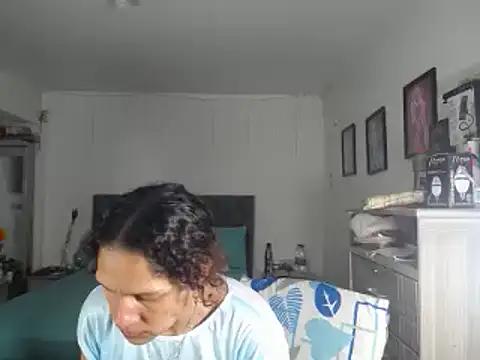 Snapshot of Corina_hot chatting on 5, 12, 2024 Corina hot online show from 5, 12, 2024