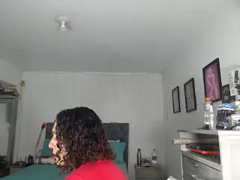 Snapshot of Corina_hot chatting on 3, 1, 2025 Corina hot online show from 3, 1, 2025