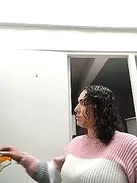 Snapshot of Corina_hot chatting on 25, 1, 2025 Corina hot online show from 25, 1, 2025