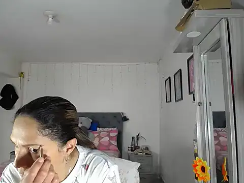 Snapshot of Corina_hot chatting on 22, 9, 2025 Corina hot online show from 22, 9, 2025