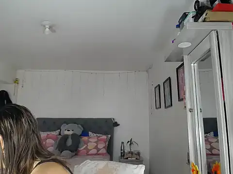 Snapshot of Corina_hot chatting on 24, 9, 2025 Corina hot online show from 24, 9, 2025