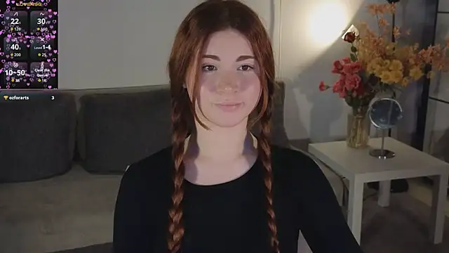 Freckle Diyana online show from 3, 12, 2025