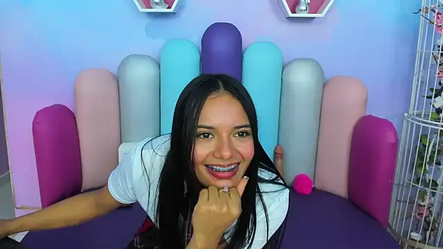 Snapshot of LYA_SWEETX chatting on 31, 1, 2025 LYA SWEETX online show from 31, 1, 2025