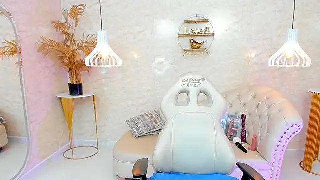 Snapshot of LYA_SWEETX chatting on 17, 11, 2025 LYA SWEETX online show from 17, 11, 2025