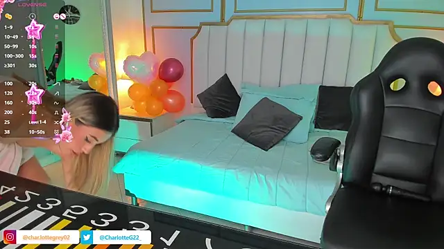 Snapshot of charlotte__grey chatting on 19, 1, 2025 charlotte grey online show from 19, 1, 2025