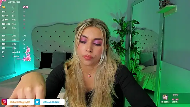 Snapshot of charlotte__grey chatting on 3, 2, 2025 charlotte grey online show from 3, 2, 2025